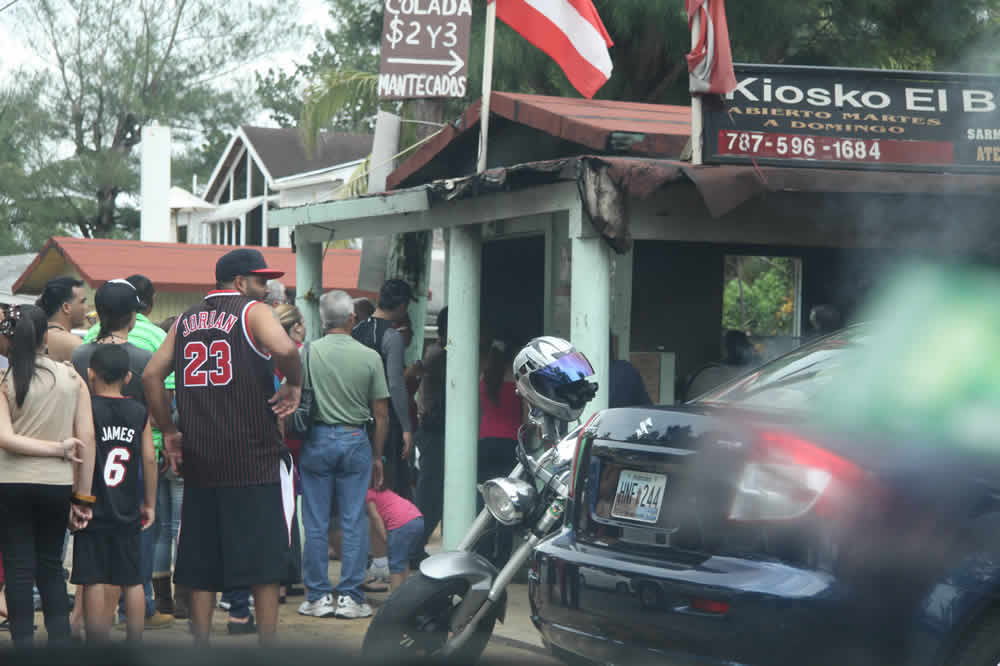 Puerto Rican road stands